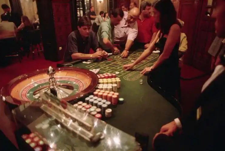 Exclusive benefits and bonuses display for 2299 bet VIP members